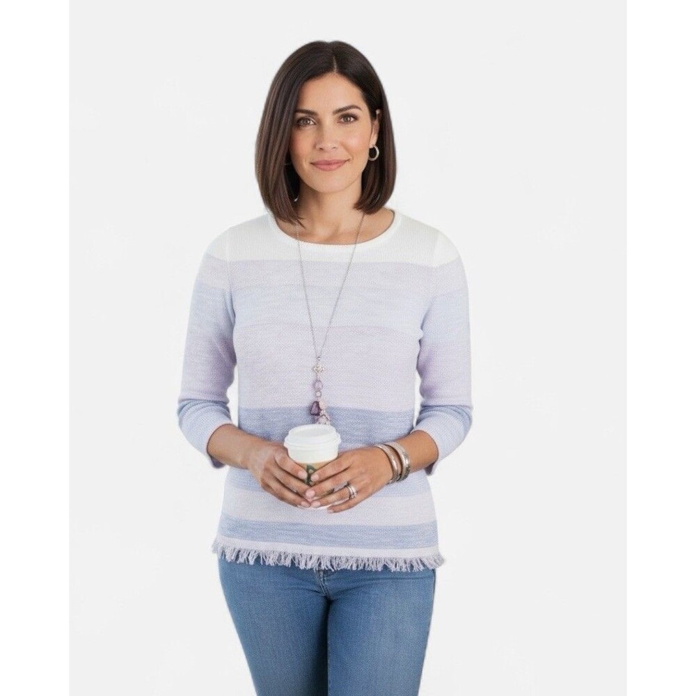 Chico’s Women’s 1 (8-10) Sweater  Textured Knit 3/4 Sleeve Round Neck Fringe Hem